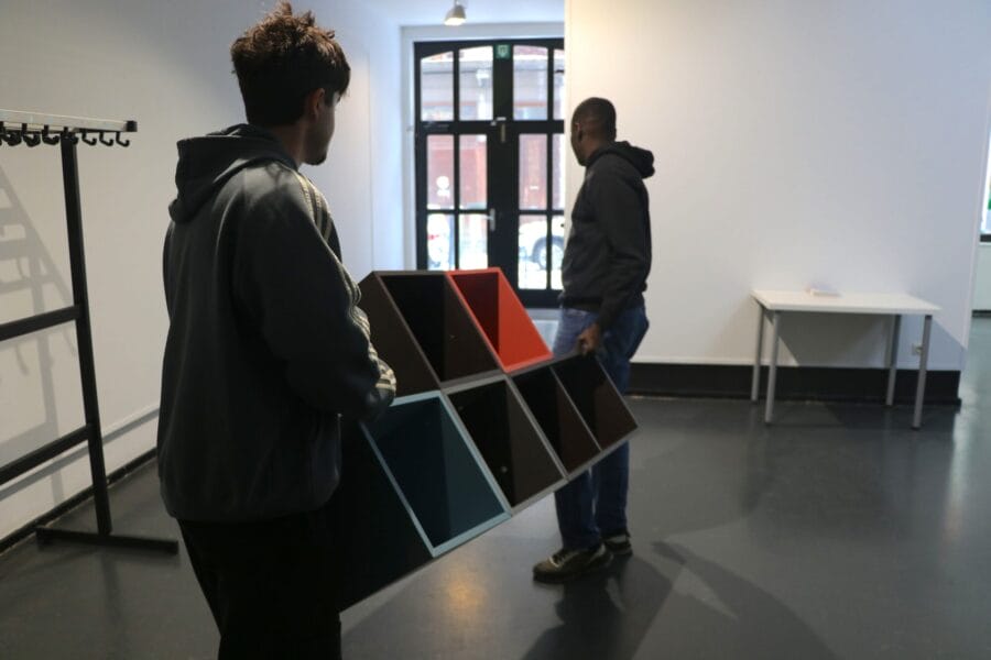 Déménagent du Centre Culturel de Schaerbeek par les régisseurs